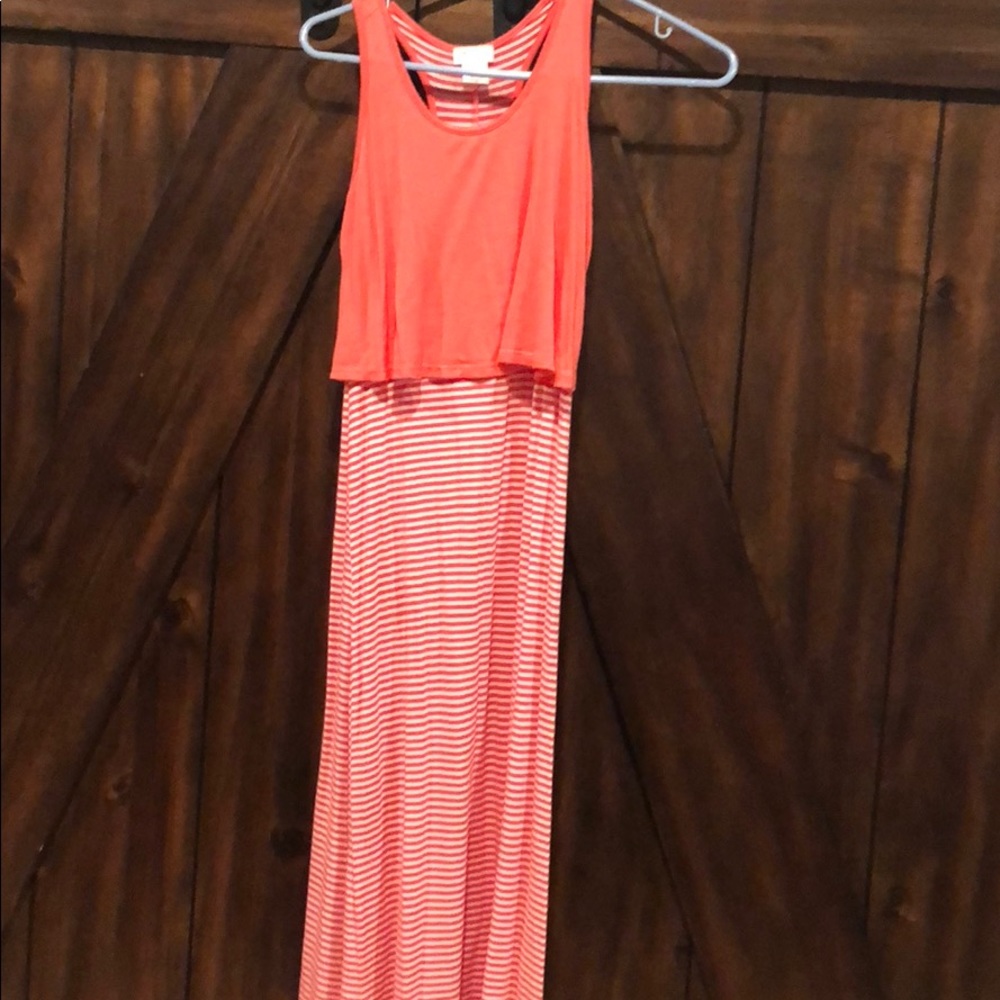 Girls dress